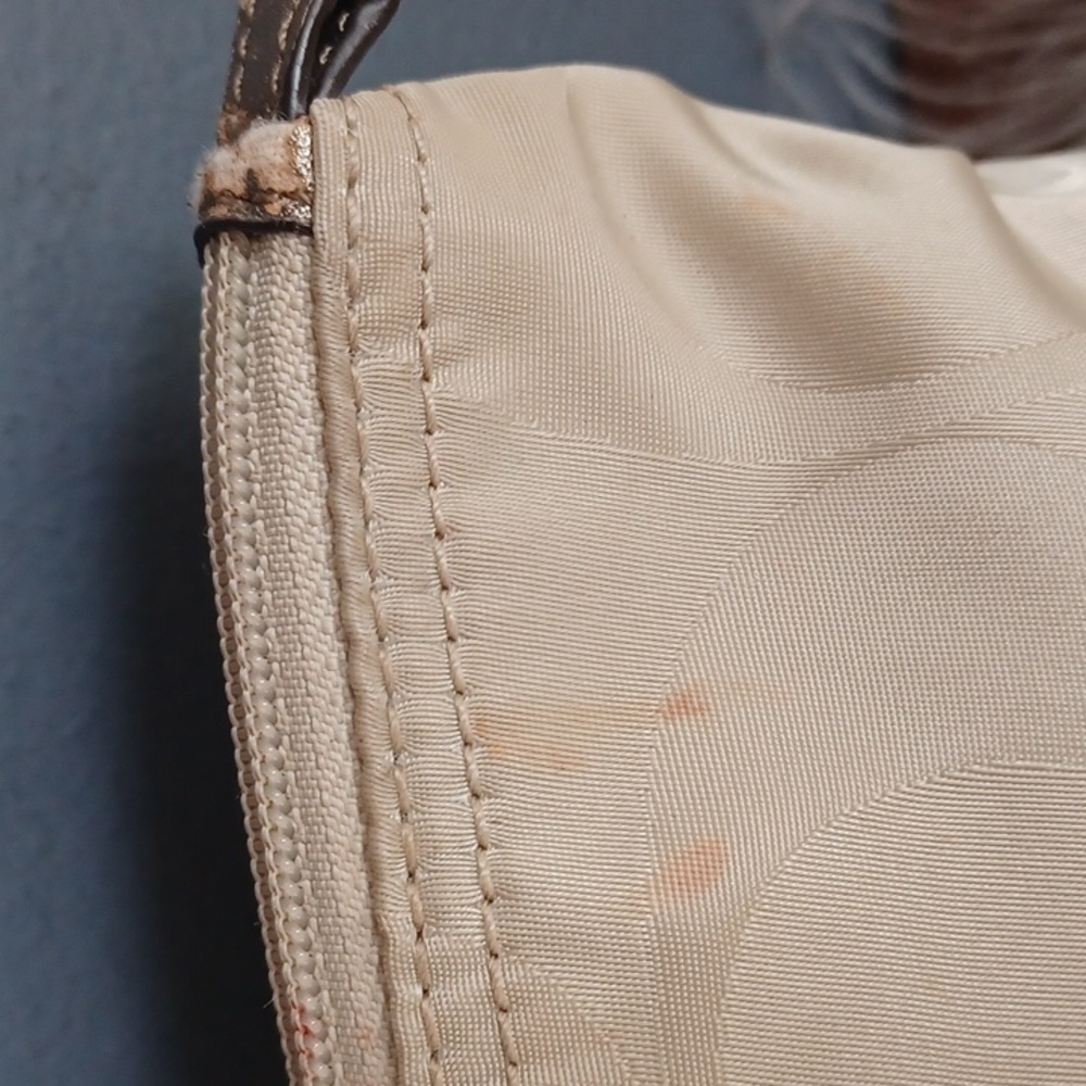 Coach Pouch - Picture 3 of 15